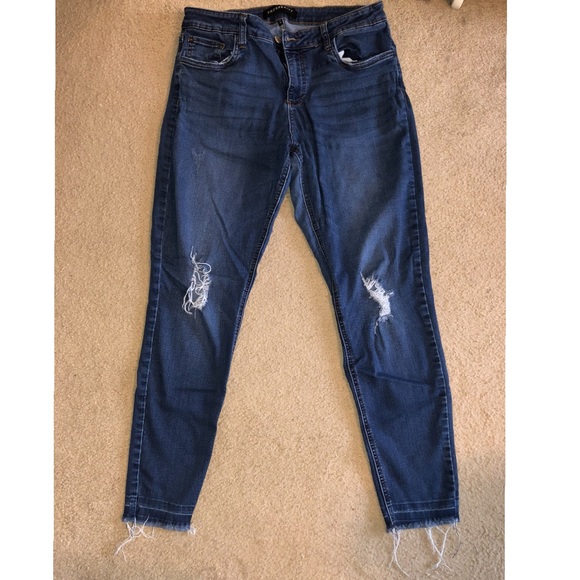 Dark wash ankle length jeans - Picture 2 of 3